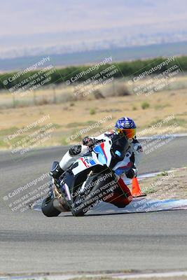 media/May-29-2022-Lets Ride (Sun) [[e8986be515]]/B Group/1020am (Outside Grapevine)/